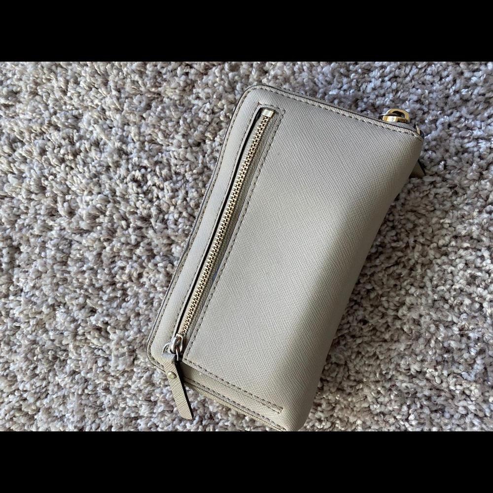 Kate Spade Wallet - Picture 3 of 4